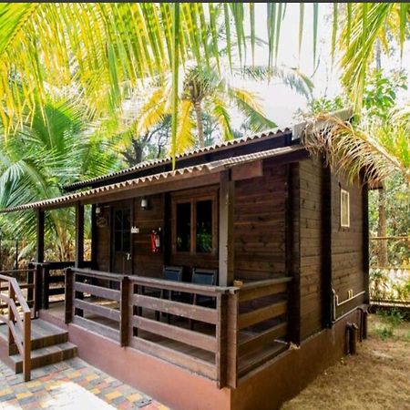 The Rainbows End Bed and Breakfast Madgaon Esterno foto