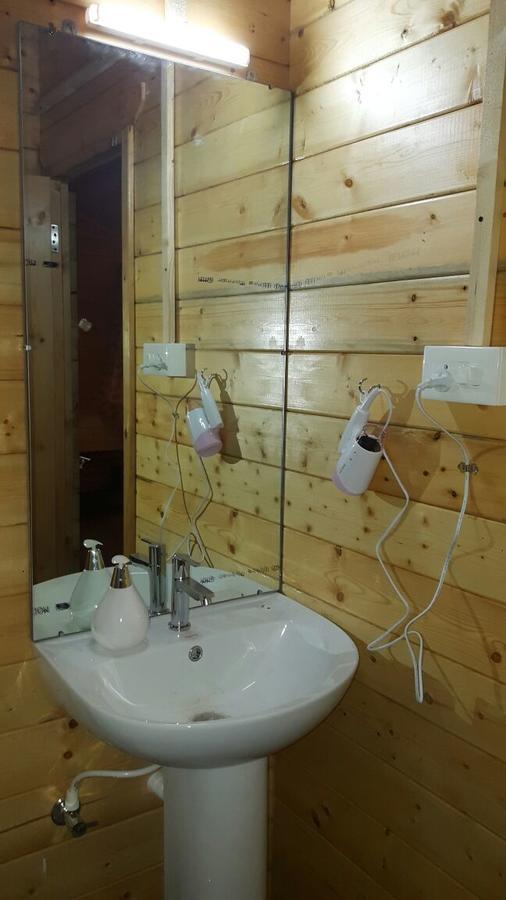 The Rainbows End Bed and Breakfast Madgaon Esterno foto