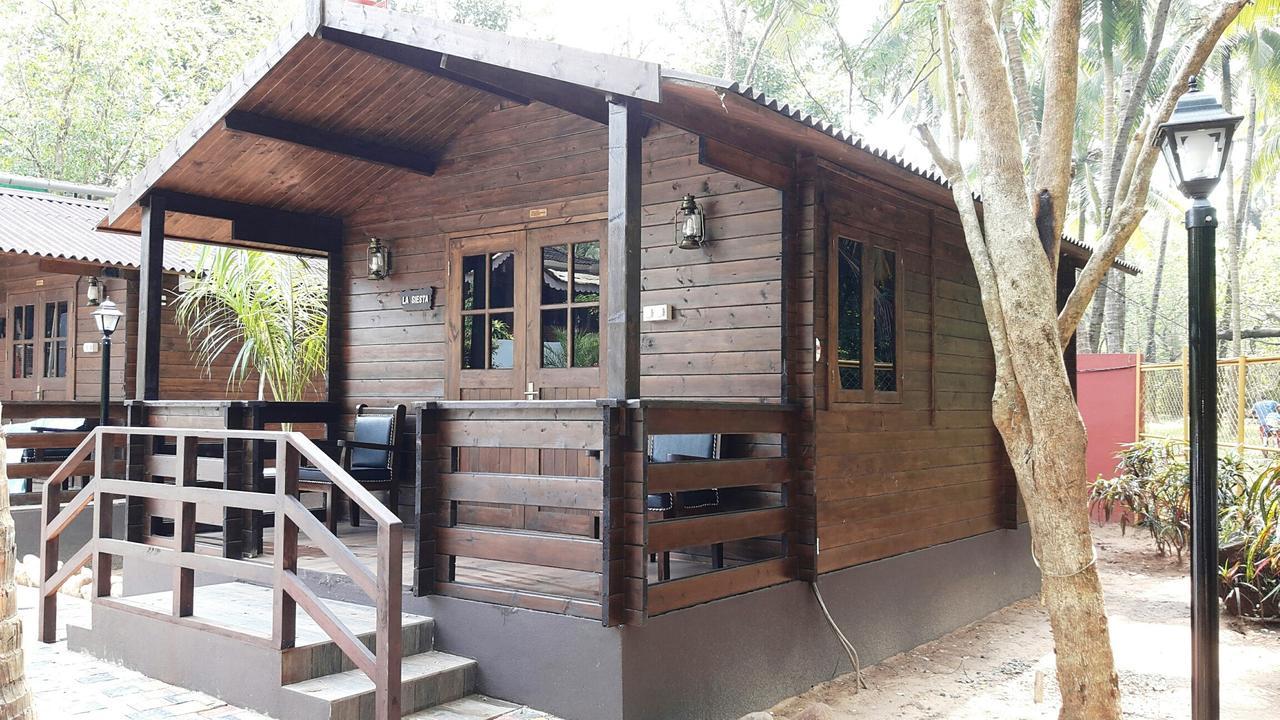 The Rainbows End Bed and Breakfast Madgaon Esterno foto