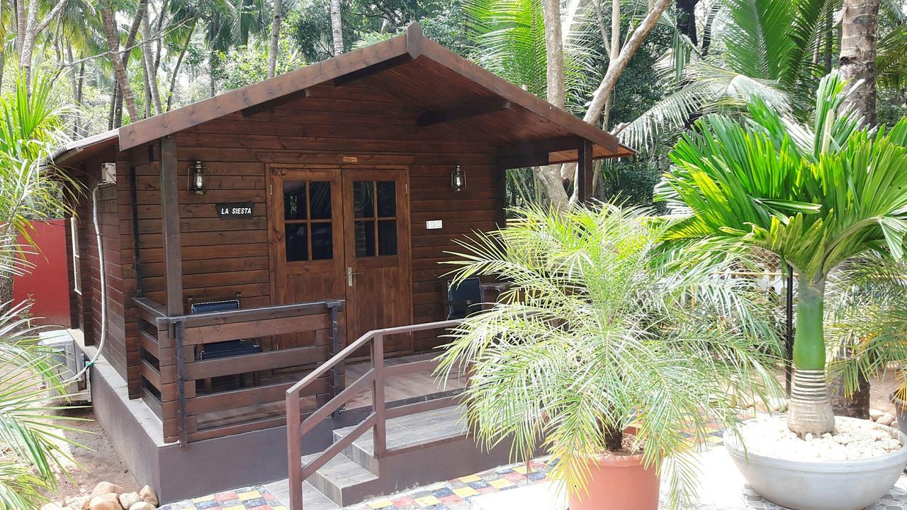 The Rainbows End Bed and Breakfast Madgaon Esterno foto
